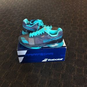 NWT womans Jet all court